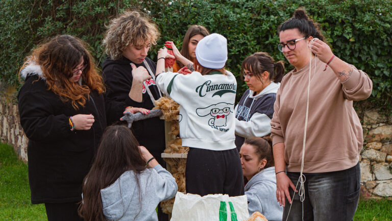 Los participantes del tercer Encuentro realizando una actividad lúdica